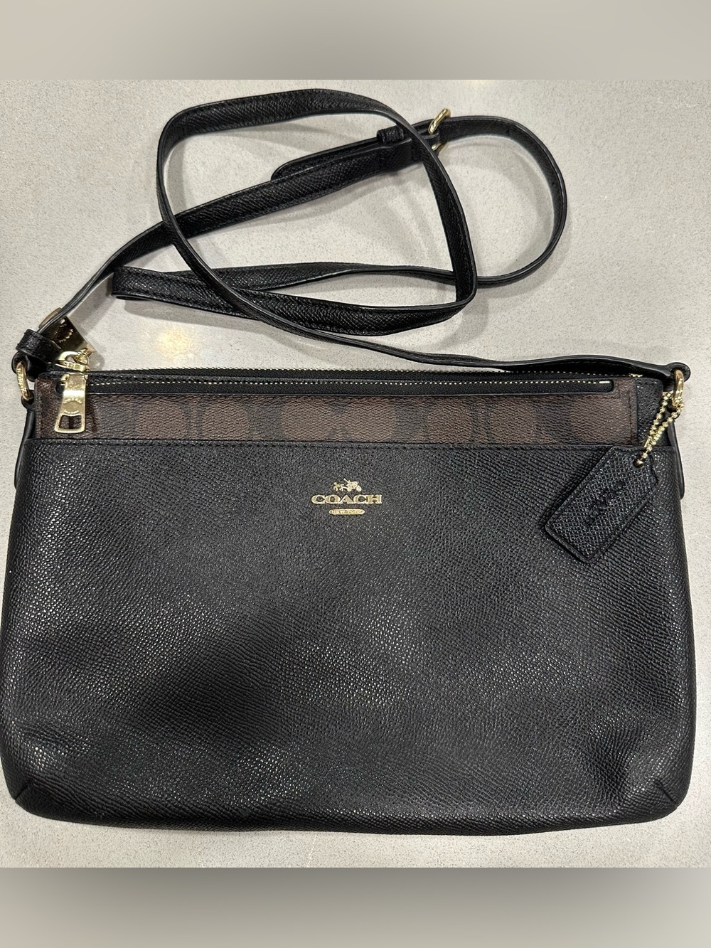 Coach Color-Block Crossbody Bag w/Removable Signature “C” Coated-Canvas Zip EUC